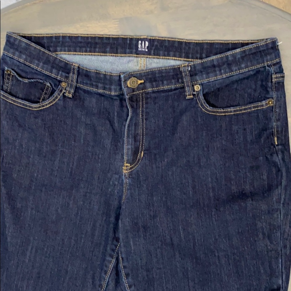 GAP Dark Wash Legging Jean